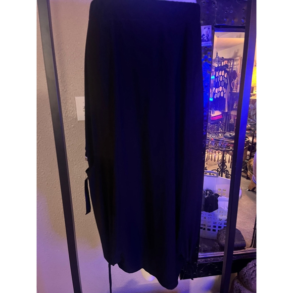 NWT women's black maxi skirt small with pockets buckles and drawstring hemline b - Picture 6 of 7